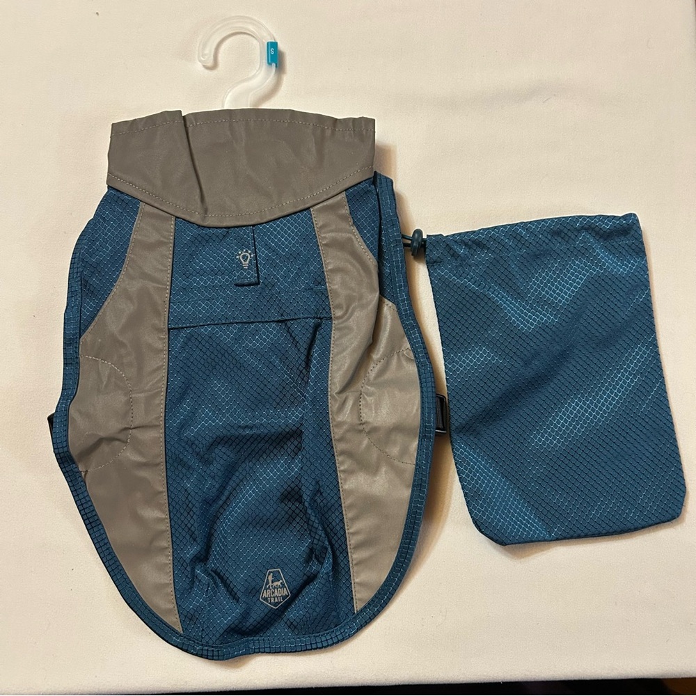 Small Dog Reflective Raincoat with Pouch
